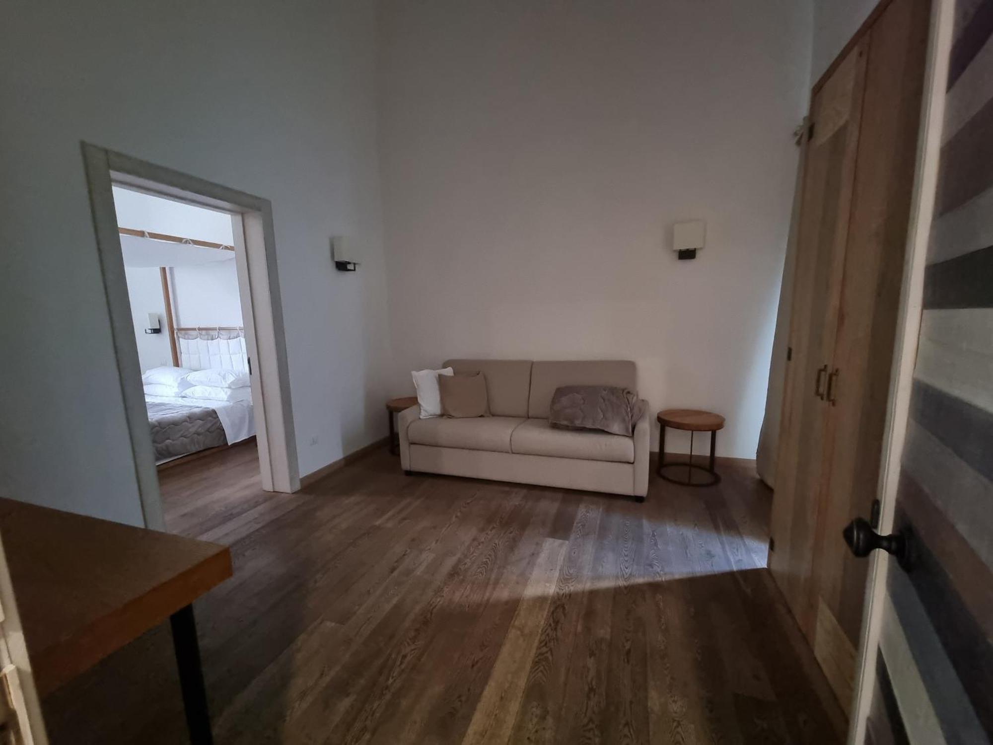 Il Palazzotto Luxury Suites Лече Стая снимка