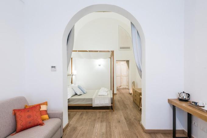 Il Palazzotto Luxury Suites Лече Екстериор снимка