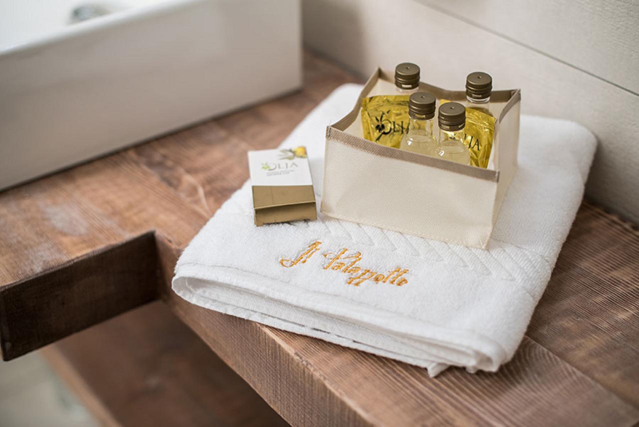 Il Palazzotto Luxury Suites Лече Екстериор снимка