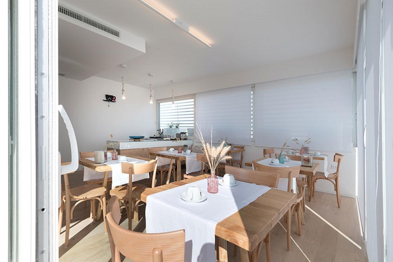 Il Palazzotto Luxury Suites Лече Екстериор снимка