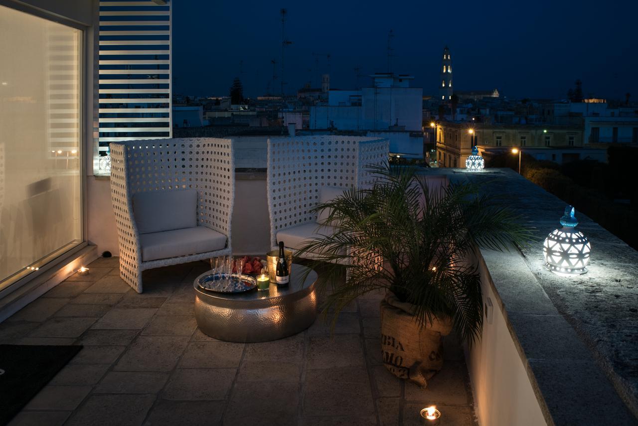 Il Palazzotto Luxury Suites Лече Екстериор снимка